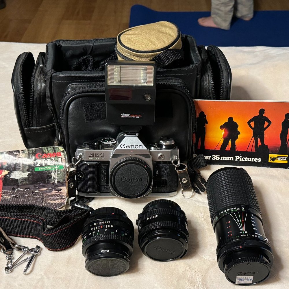 Canon AE -1 Program 35 mm film camera original manuals 1 owner